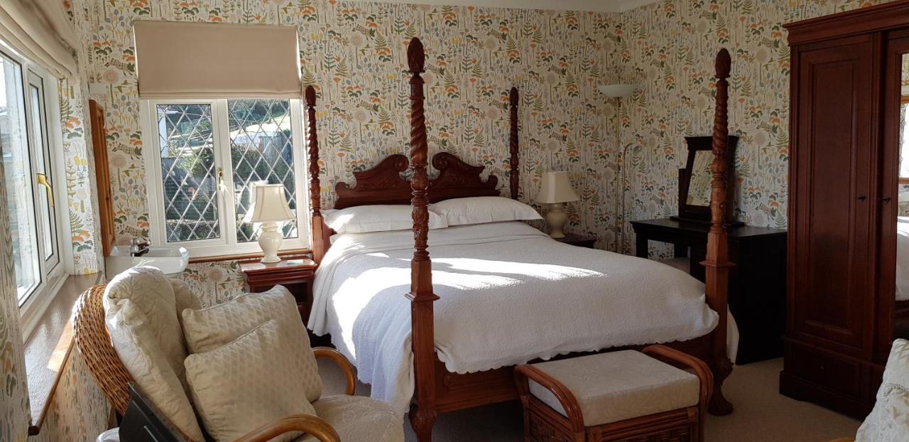 Wychwood House Bed & Breakfast Penally Ngoại thất bức ảnh